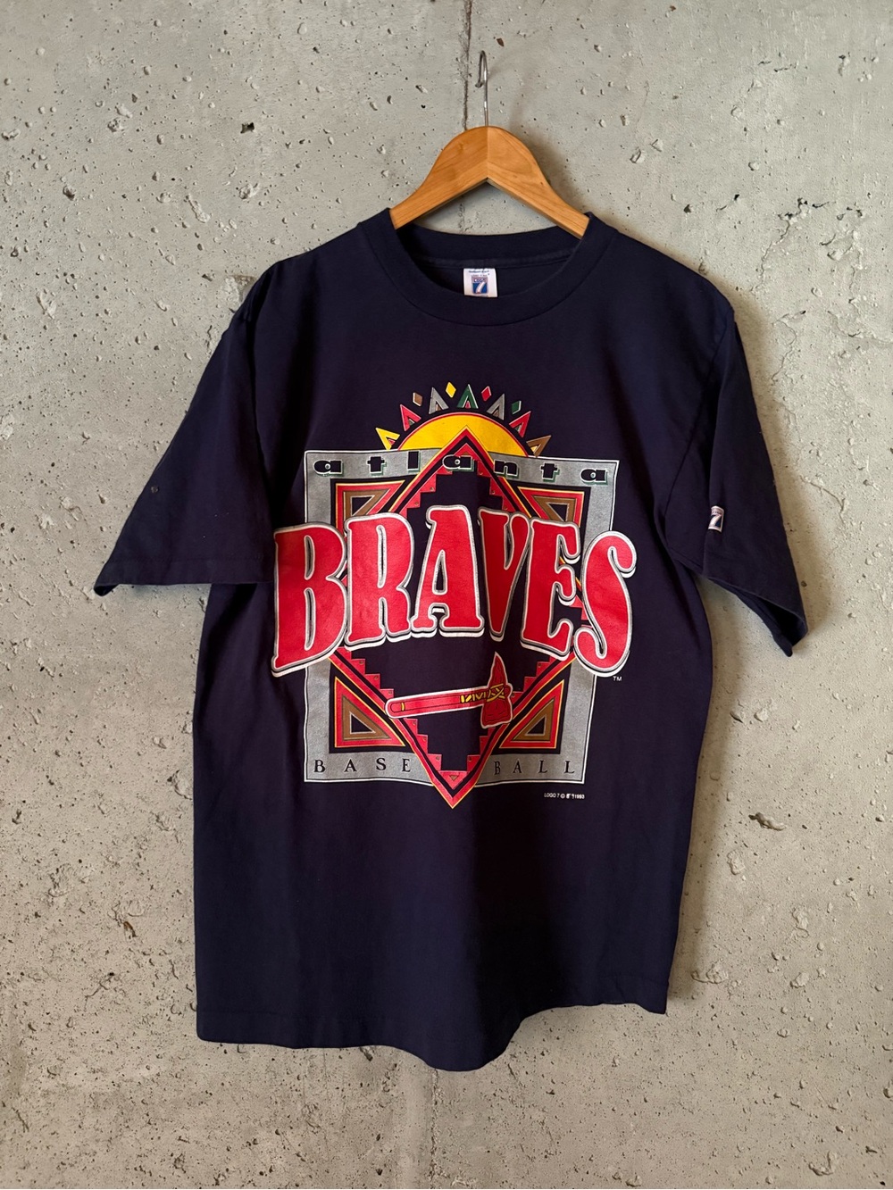 Vintage 1993 Atlanta Braves Graphic Tee Navy Red Vintage Logo 7 single stitched